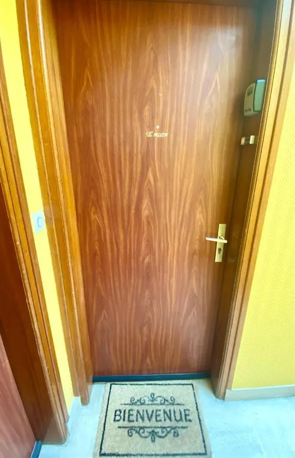 شقة - L'Iroizh - Concarneau - Vue Mer Panoramique - Studio Standing Plage Des Sables Blancs - Parking - Draps & Serviettes Inclus - Near Thalassotherapy - Wifi -
